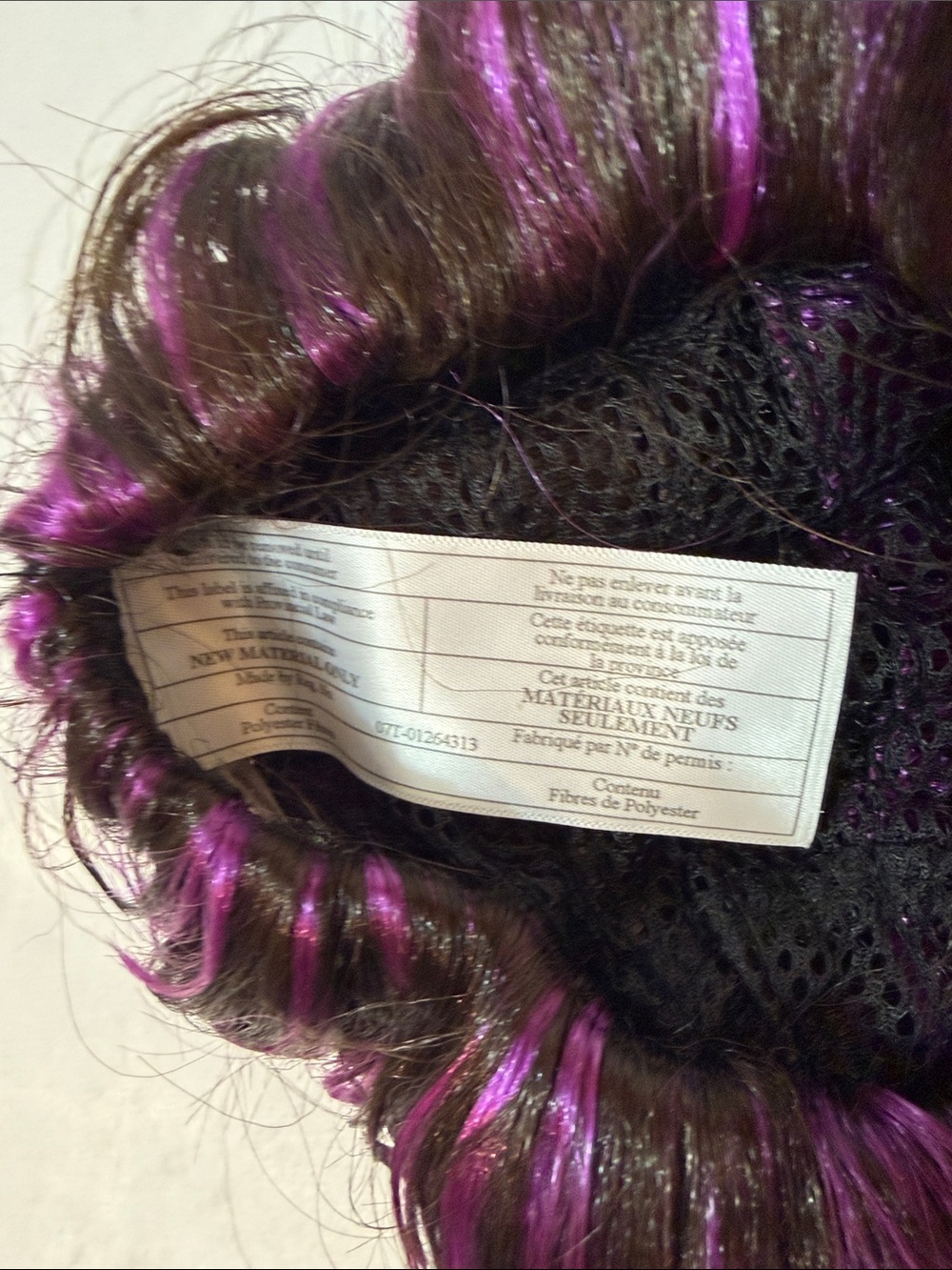 Hocus Pocus Mary Sanderson Costume With Wig - Picture 8 of 12